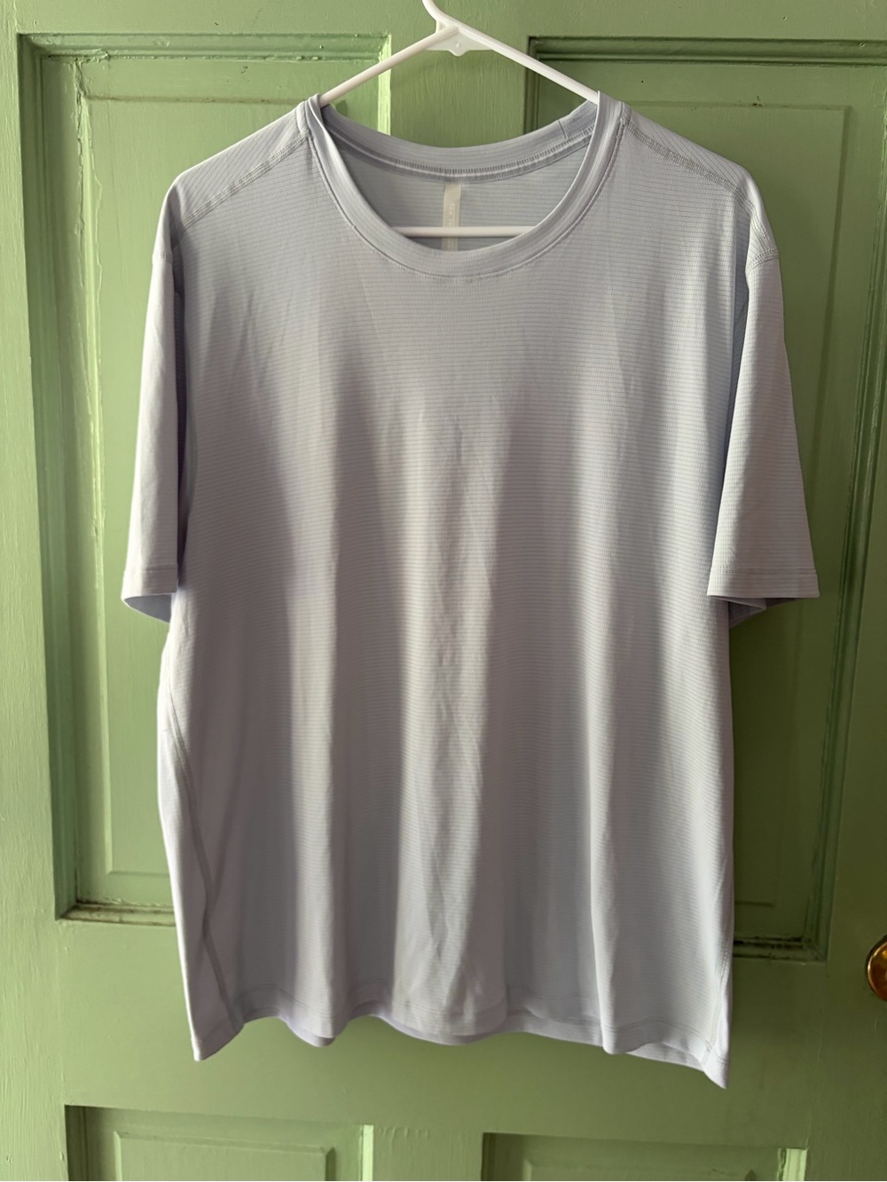 Ten Thousand Size Large The Versatile T-Shirt gray Crewneck Lightweight